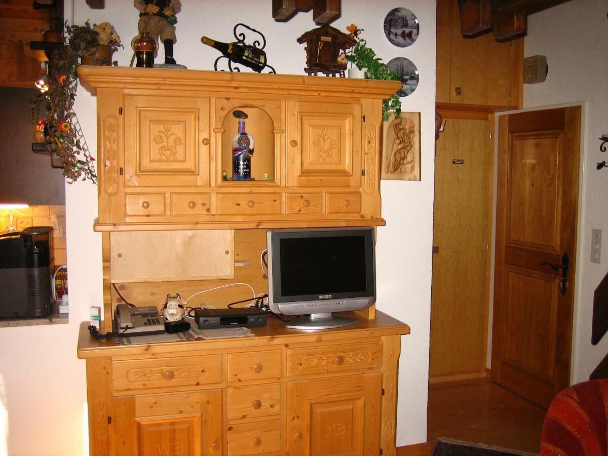 Haus Gentiana A Apartment Grachen Ngoại thất bức ảnh
